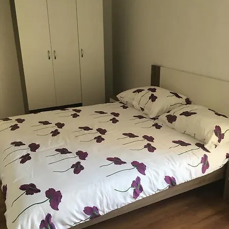 Lägenhet Silkes Komarna